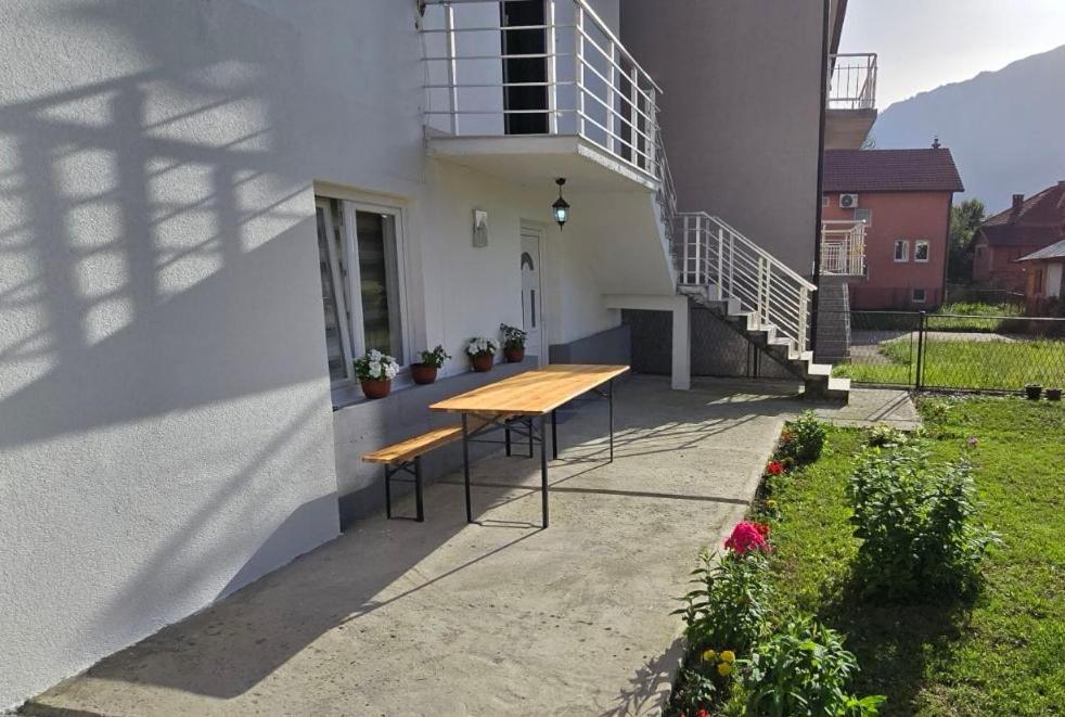 Konak Plav Exterior foto